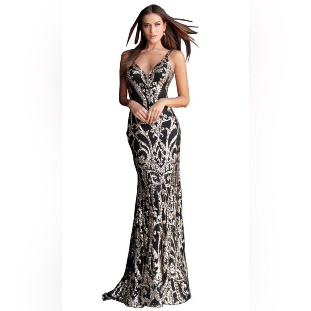 Jovani Black & Gold Sequin Plunging Neckline Fitted Gown Size 4 Prom Formal